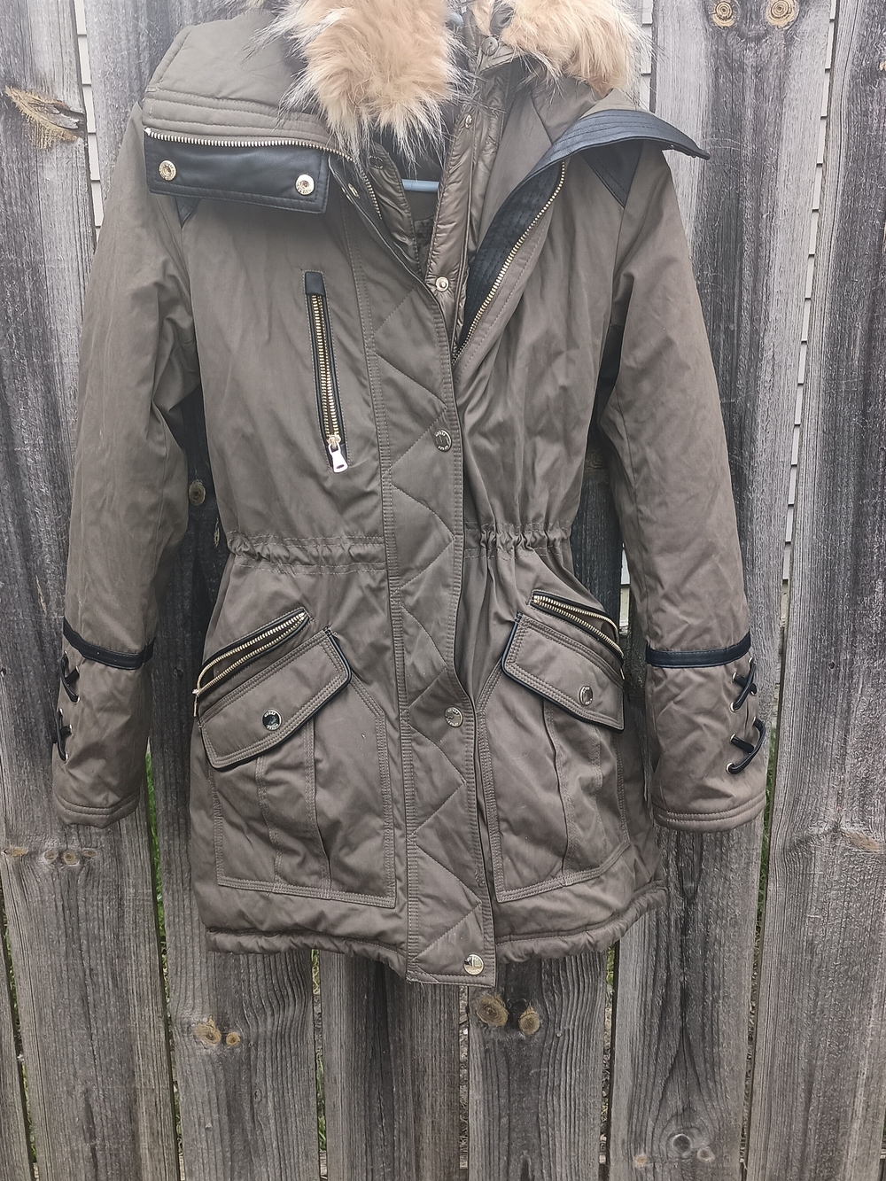Women's Guess Coat